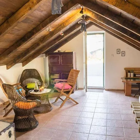 Semesterbostad Rea Comfortable Holiday Buzet